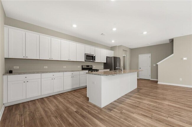 Building Photo - 4335 Magpie Dr