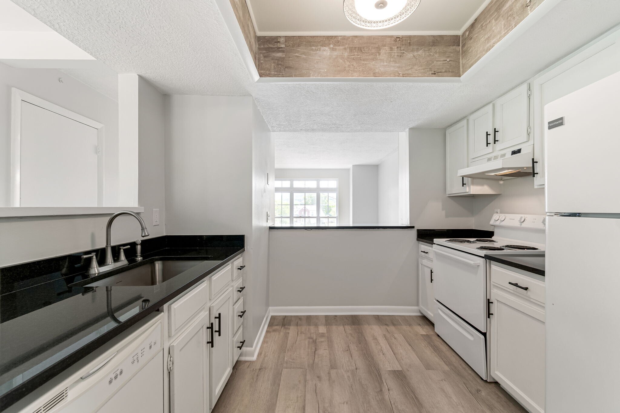 Building Photo - 5608 Hickory Meadows Ct