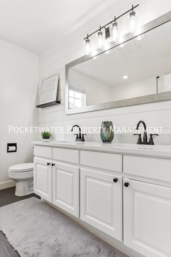 Building Photo - 3435 Castle Peak Ave