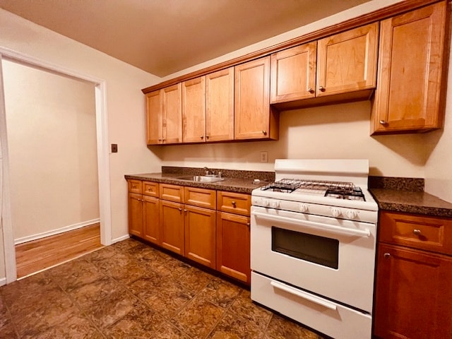 Building Photo - 242 Summit Ave