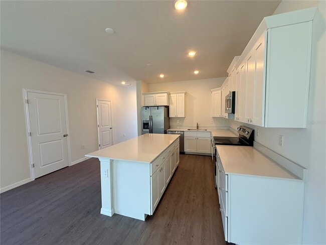 Building Photo - 1782 Tilia St