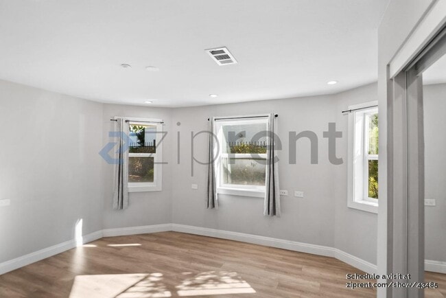 Building Photo - 1128 Adeline St