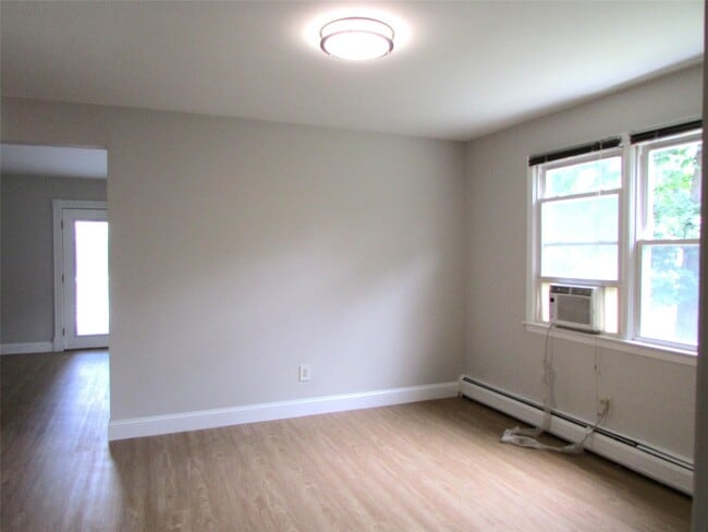 Building Photo - 74 B Demarest Ave