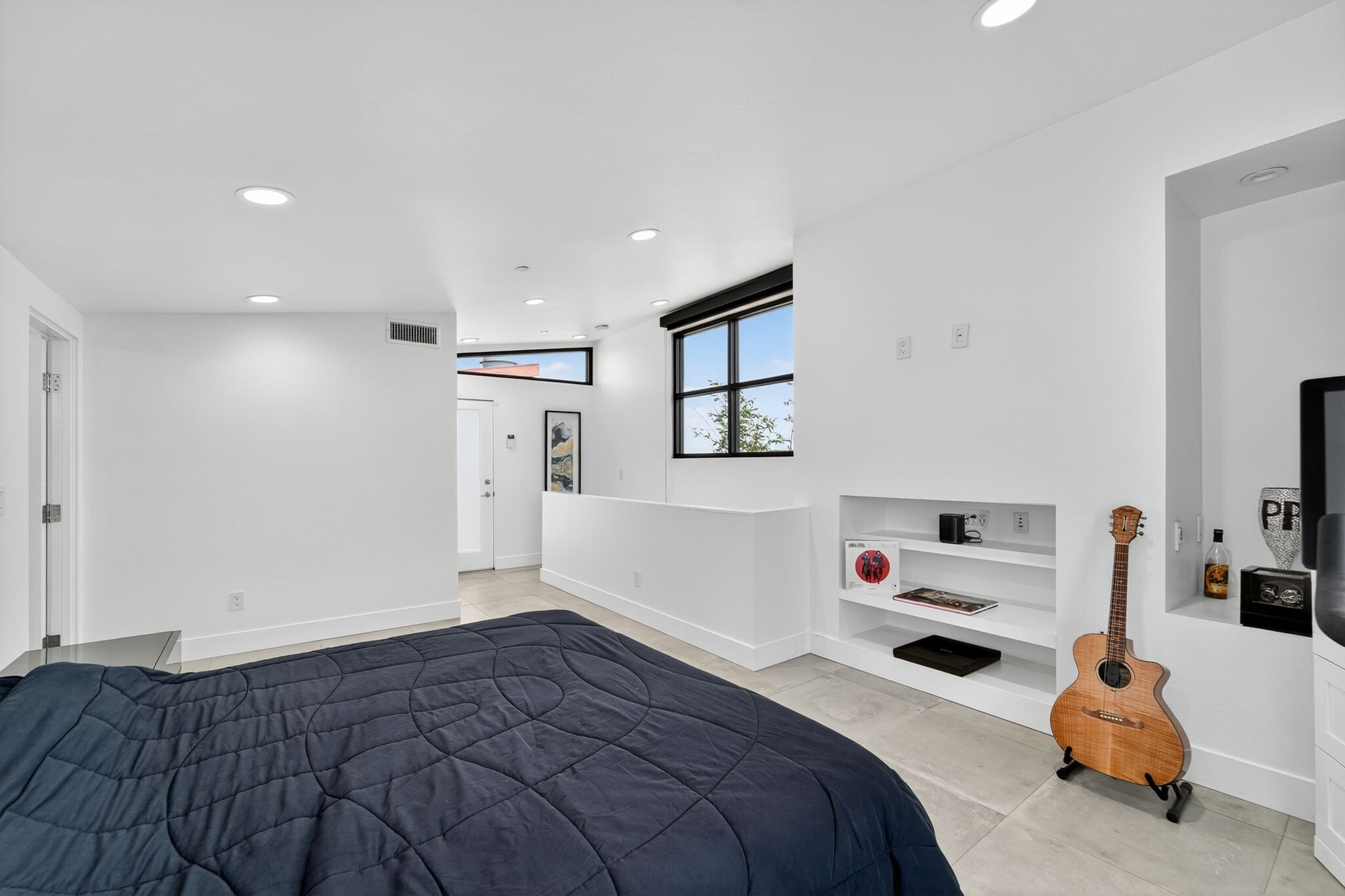 Building Photo - 1418 Innes Pl