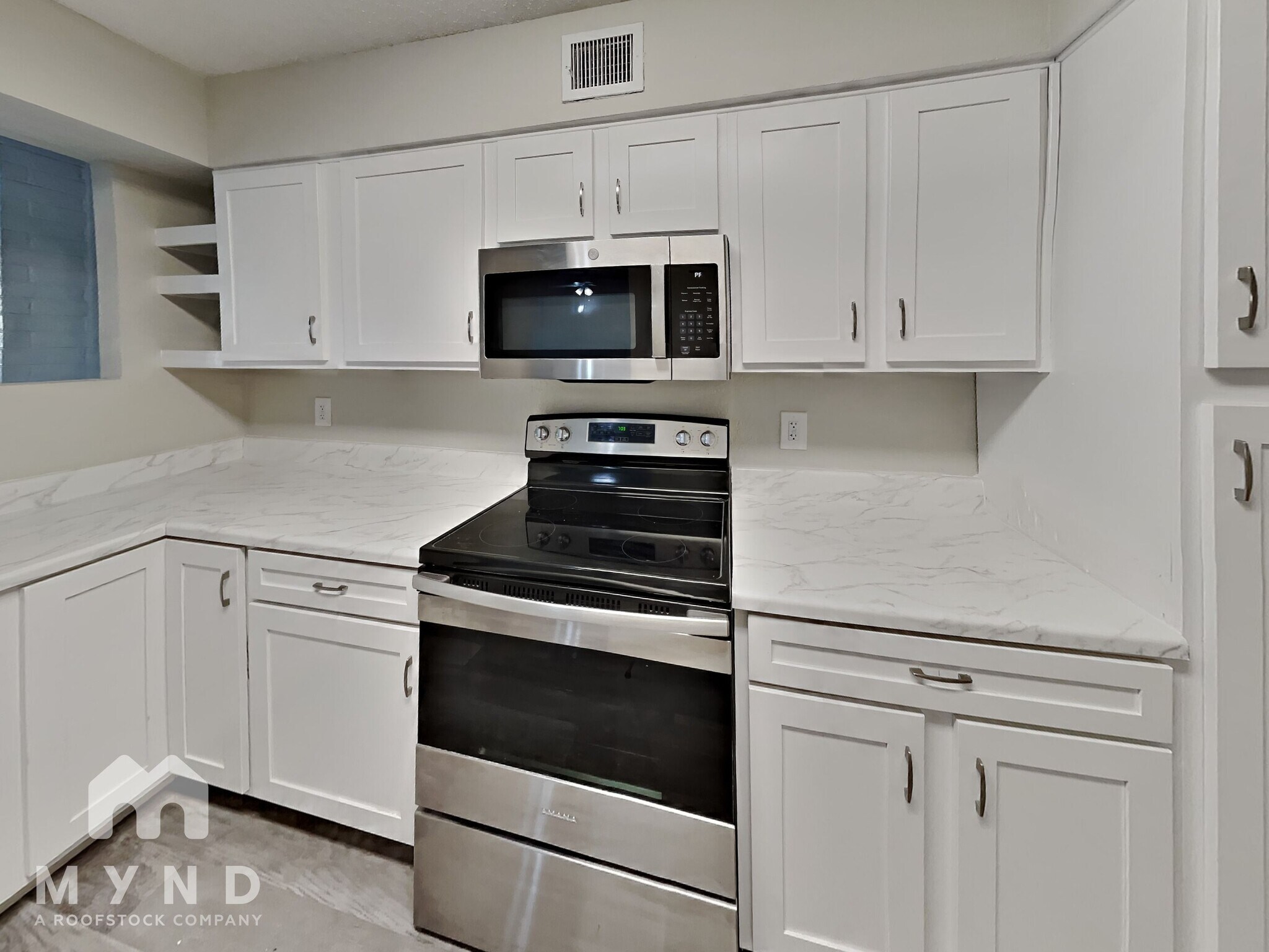 Building Photo - 3264 63rd St