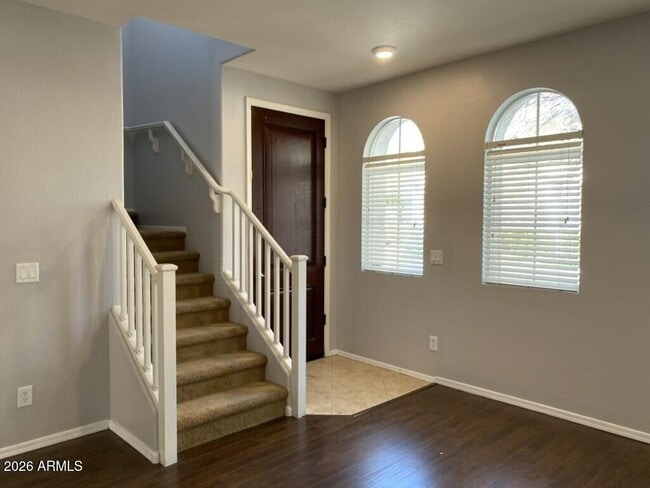 Building Photo - 4241 E Carla Vista Dr