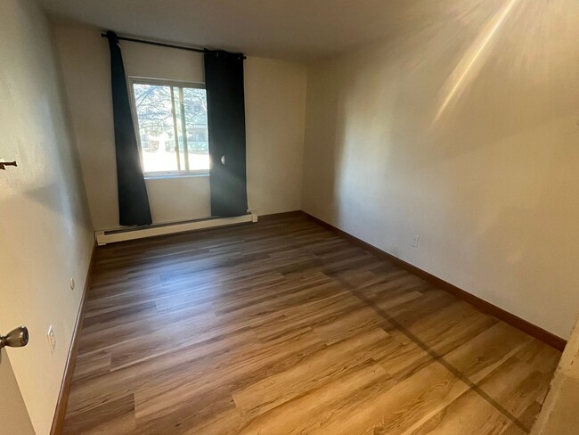 Building Photo - Remington Post Ground Floor 2 Bedroom 2 Ba...