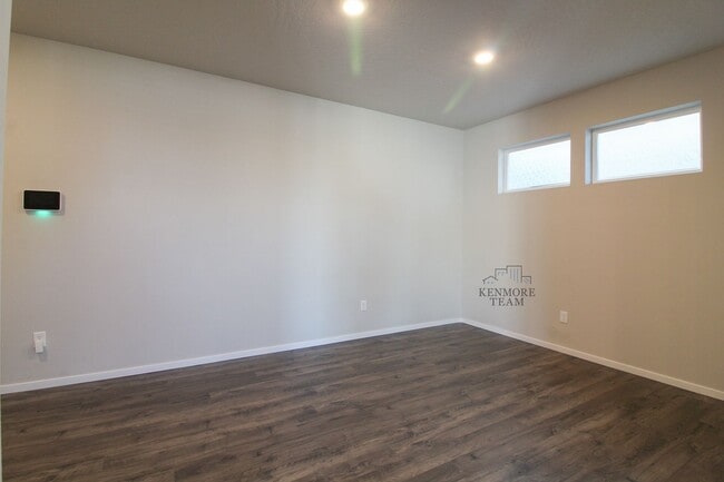 Building Photo - 7982 Ranchland Ln