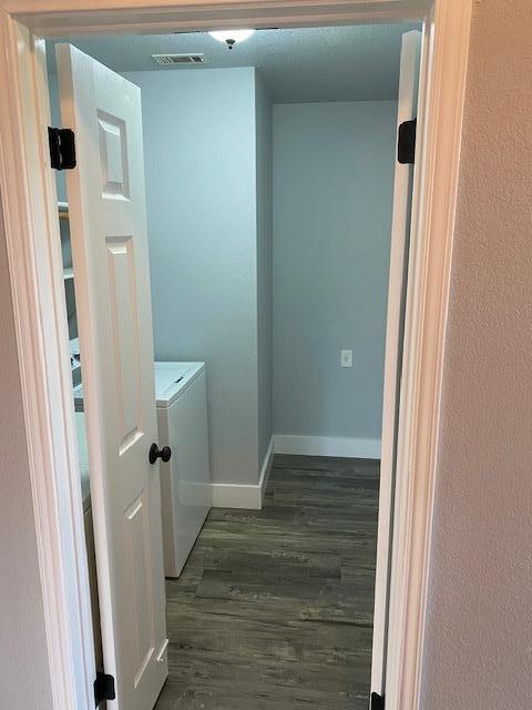 Building Photo - 102 Meadowlark Cir