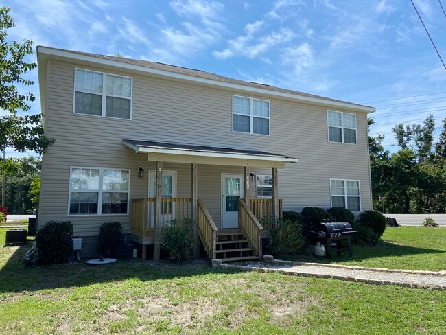 Building Photo - 29479 Canal Rd