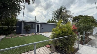 Building Photo - 3 bedroom in Miami FL 33127