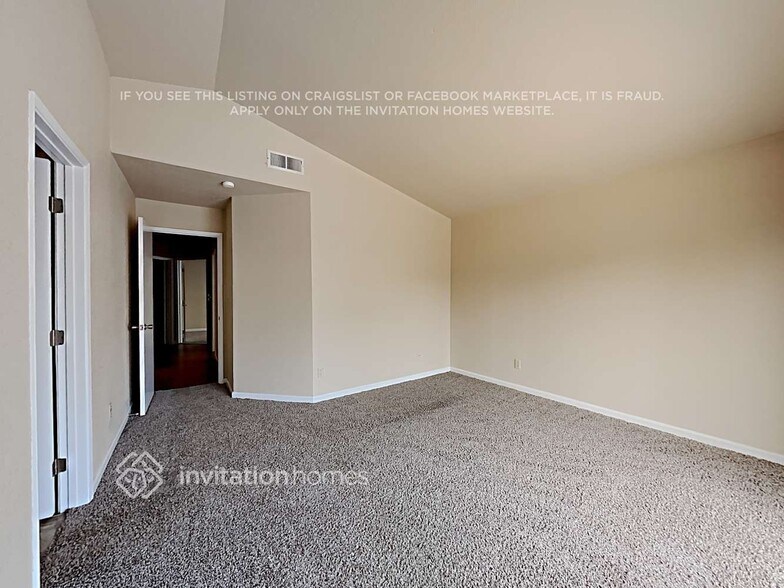 Building Photo - 8601 Marmon Way