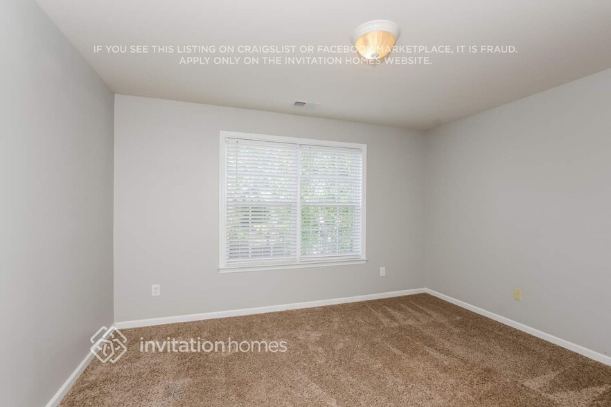 Building Photo - 1220 Brough Hall Dr