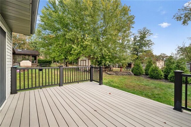 Building Photo - 2609 Fox Chase Ct