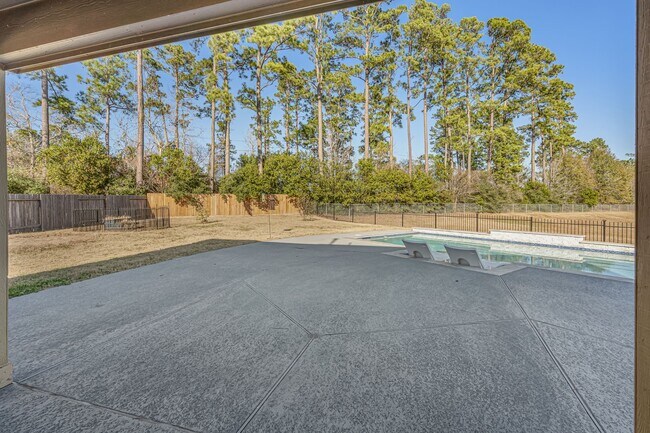 Building Photo - 16707 Lark Bunting Ln