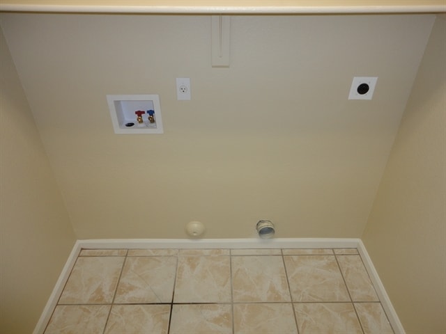 Building Photo - 357 W Chicago St