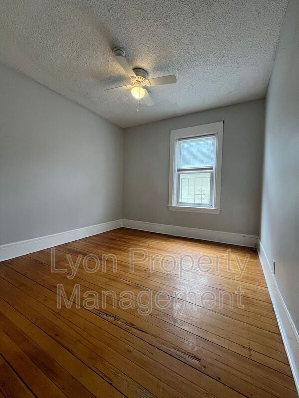 Building Photo - 276 Hunt St