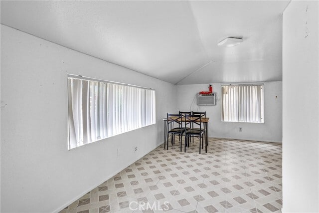 Building Photo - 3515 S Forecastle Ave