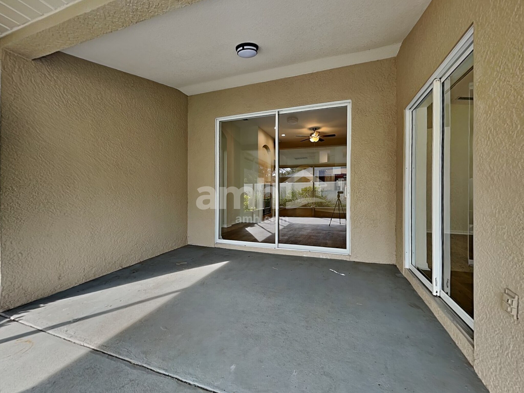 Building Photo - 7530 Citrus Blossom Dr