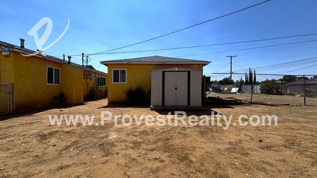 Building Photo - 15990 Yucca St