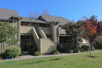 Building Photo - $2775 - ***MOVE IN BONUS - $250 OFF 1ST MO...