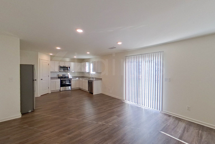 Building Photo - 108 Flat Rock Ml Trl