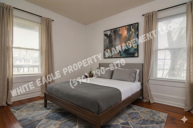 Building Photo - 738 Harrison Ave