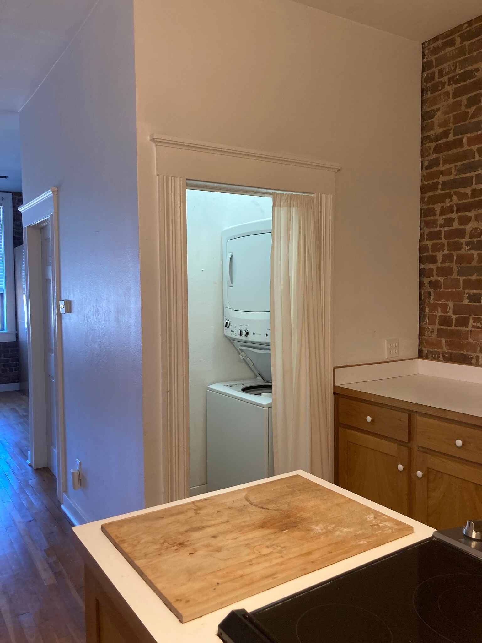 Building Photo - 416 S Campbell Ave