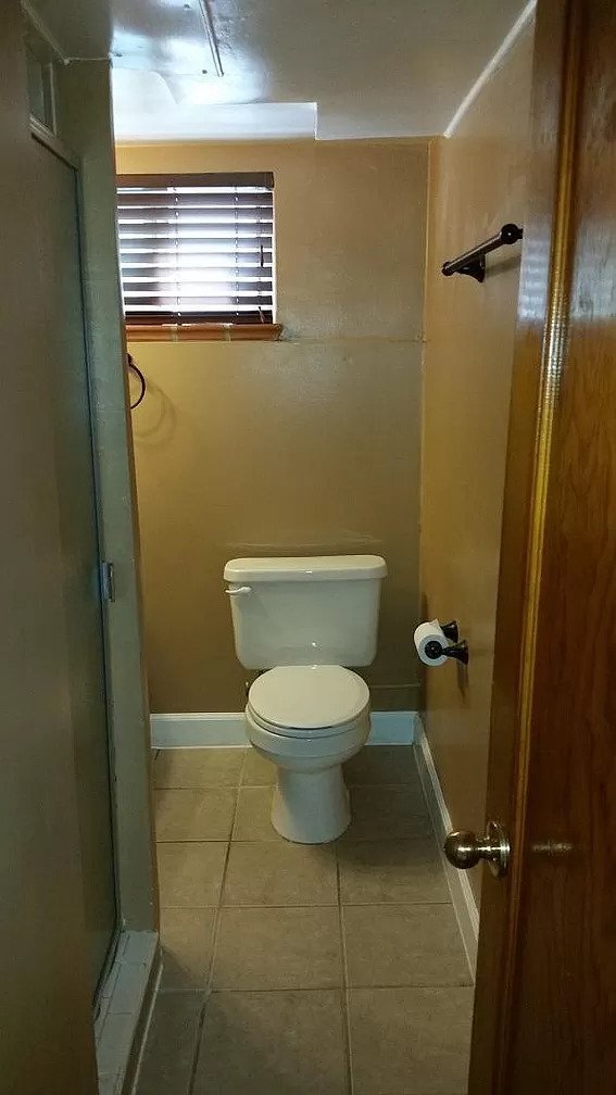 Building Photo - 3251 Sheridan Blvd