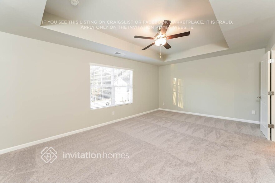 Building Photo - 105 Streambank Ct