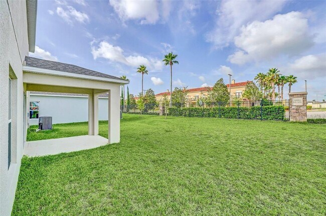 Building Photo - 5106 Tuscany Ln