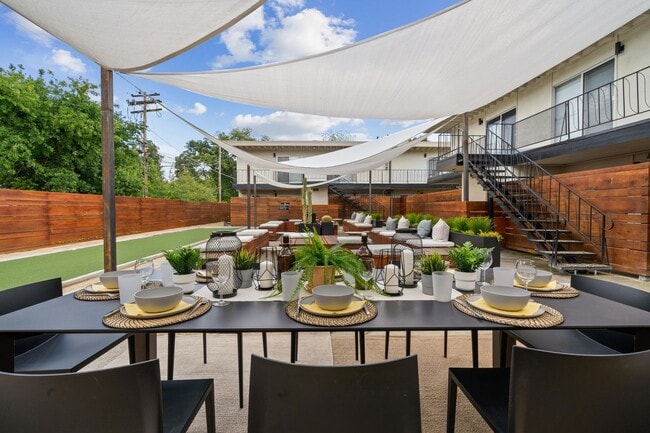 Building Photo - Astrid Place, Fair Oaks - Modern Luxury Townhomes