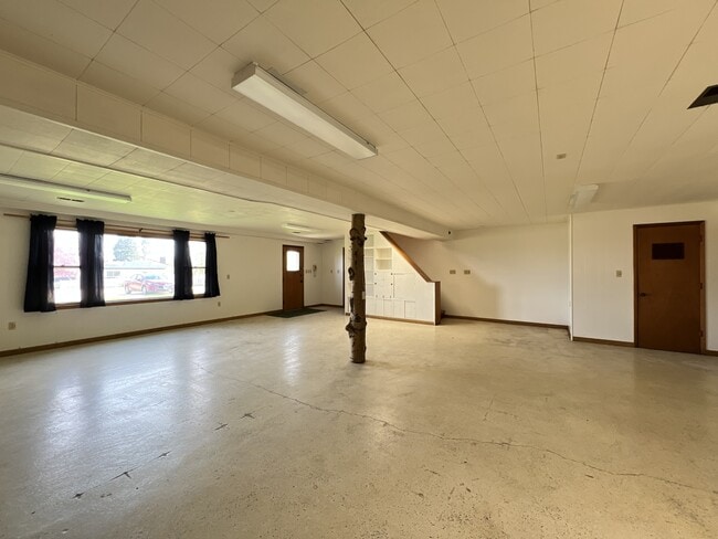 Building Photo - 3170 Asbury Rd