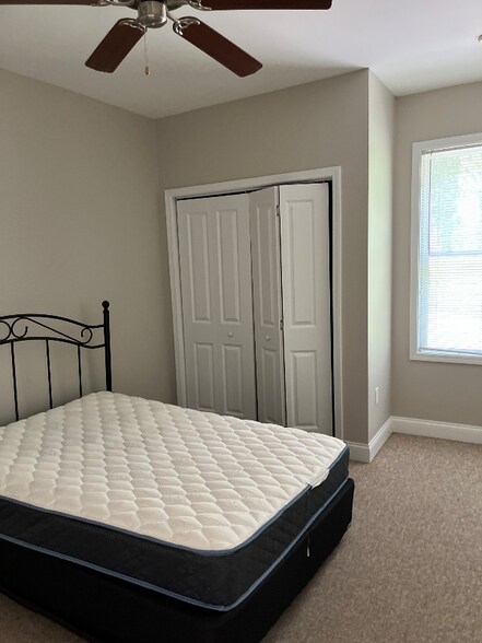 Building Photo - 3001 River Towne Way