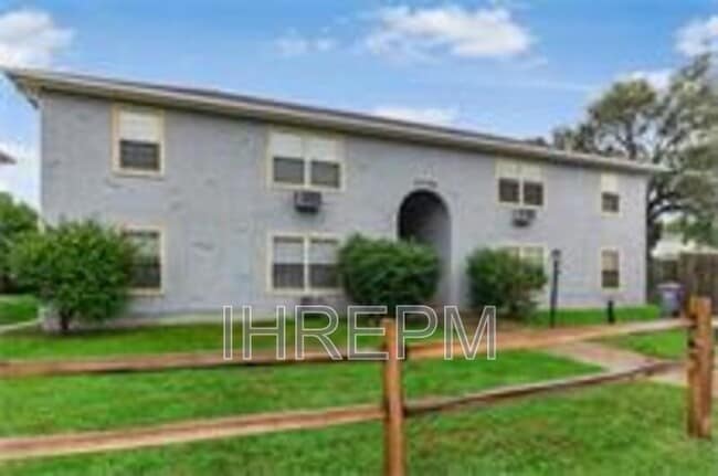 Building Photo - 2595 Red Rock Blvd