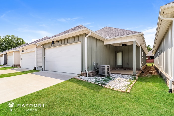 Building Photo - 16310 Lamarche Dr