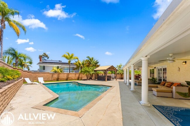 Building Photo - Resort-Style Single-Story Pool Home on a Cul-de-Sac in Laguna Hills!