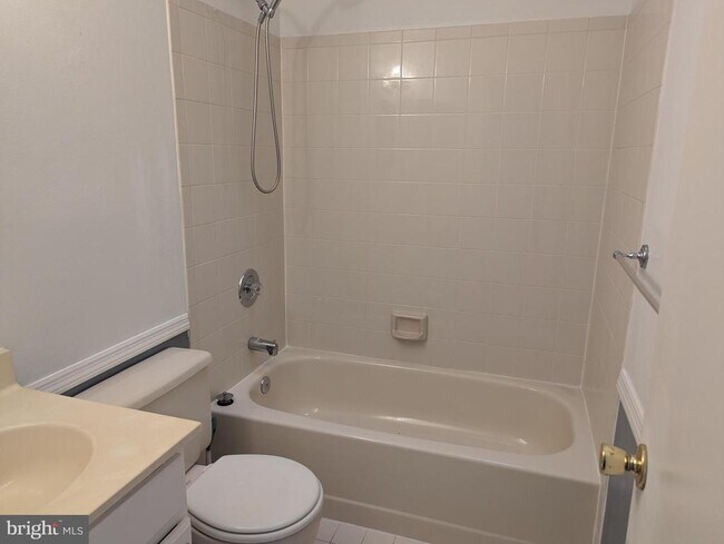 Building Photo - 22 Bryce Ct