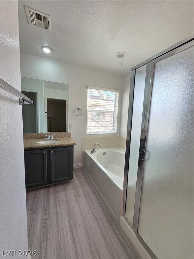 Building Photo - 2524 Silver Shadow Dr