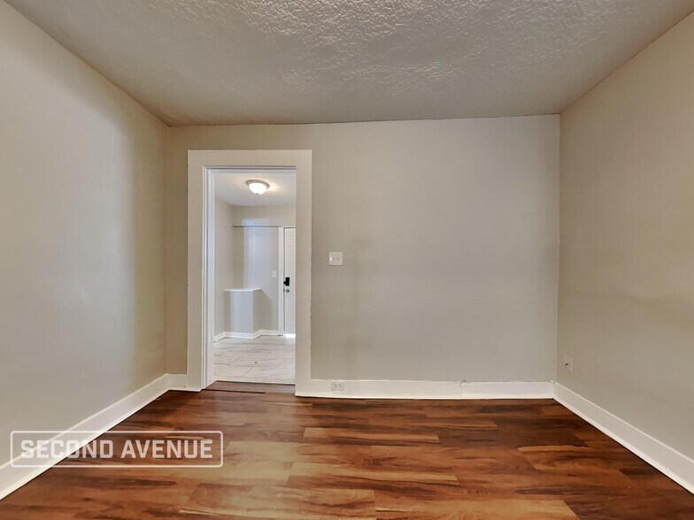 Building Photo - 1548 W 23rd St