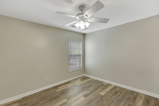 Building Photo - Spacious Cane Bay Home with Pond Views!