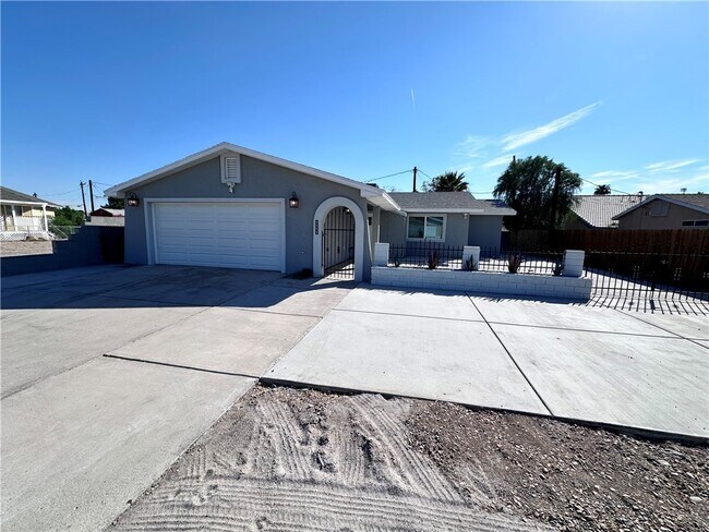 Primary Photo - 2020 Whitewater Dr