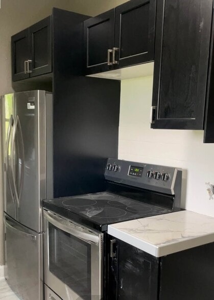Kitchen 2 - 615 4th Ave NE