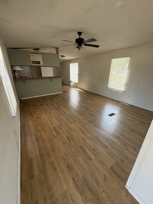 Building Photo - 1041 Meekins Rd