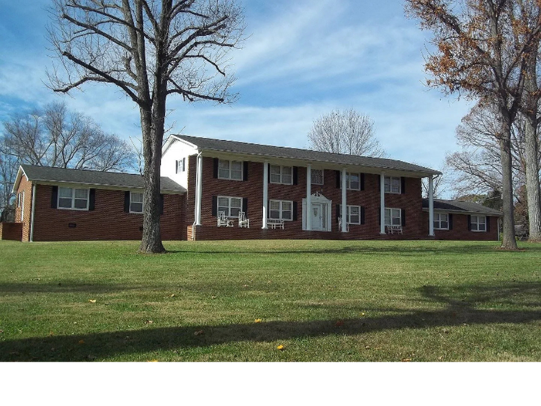 Primary Photo - 337 S Fieldcrest Rd