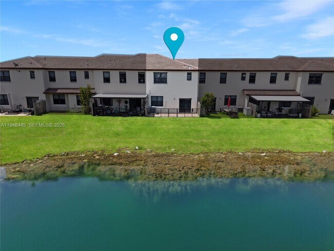 Building Photo - 10011 SW 231st Ln