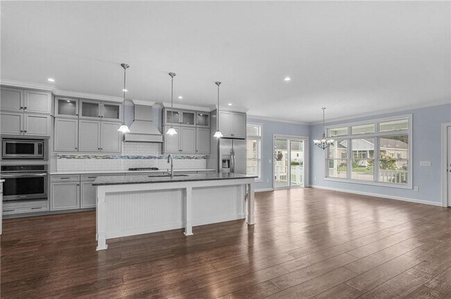 Building Photo - 30 Chickadee Ln