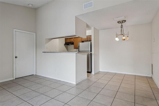 Building Photo - 8645 Fancy Finch Dr