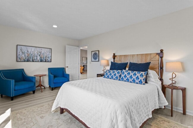 Building Photo - 2083 W 425 N