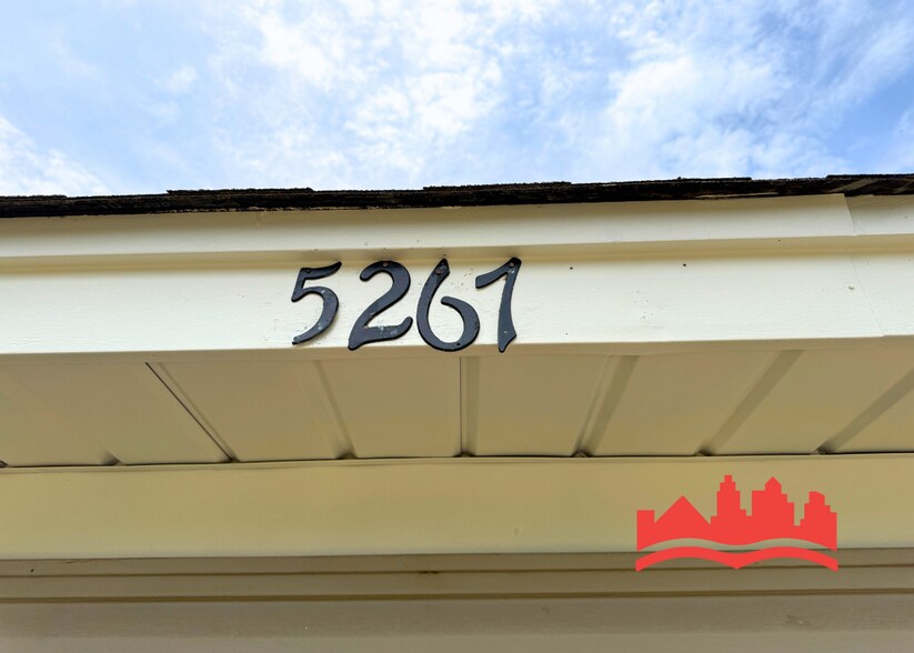 Building Photo - Fully Renovated 3BR/1BA Home